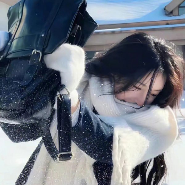 破碎 封面