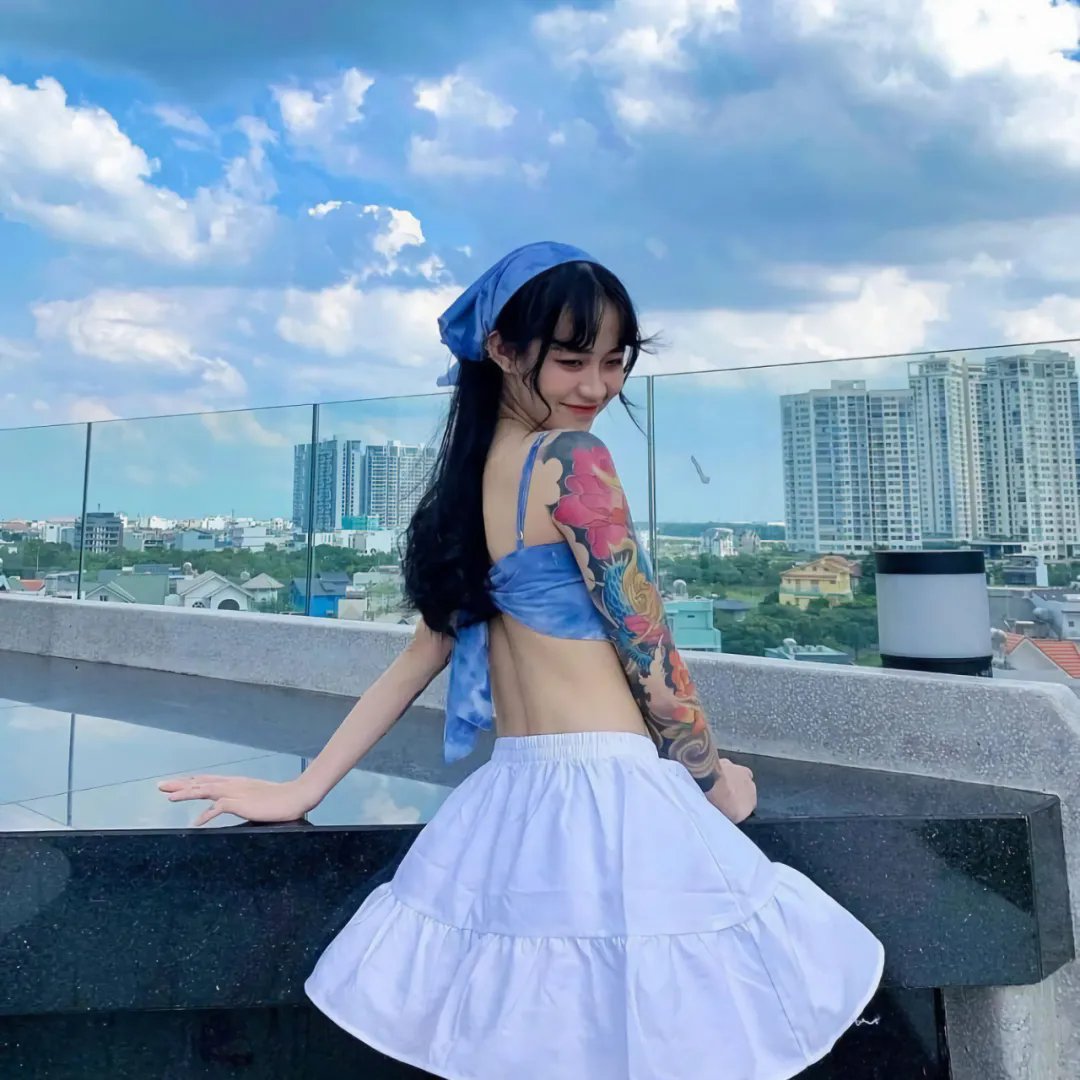 我所知道她的二三事 封面